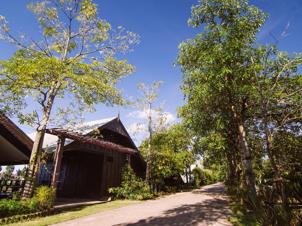 Tanita Lagoon Resort Udon Thani Kamer foto