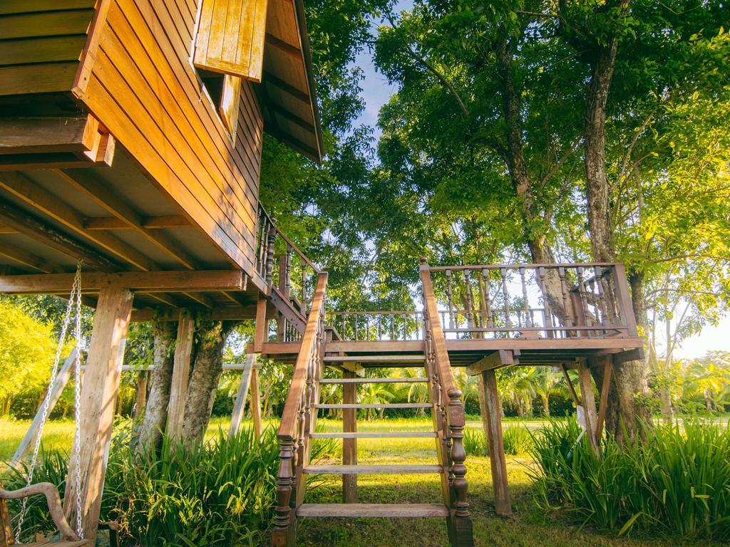 Tanita Lagoon Resort Udon Thani Buitenkant foto