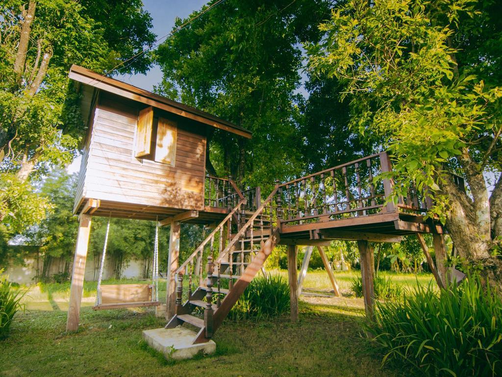 Tanita Lagoon Resort Udon Thani Buitenkant foto